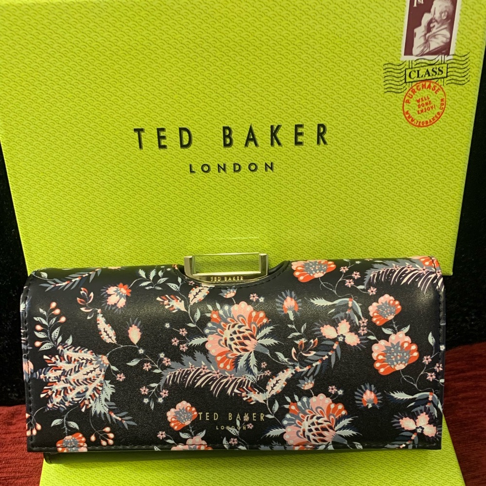 Beautiful Ted Baker Large Bobble purse wallet-“Spiced Up” floral print